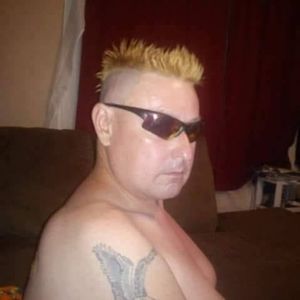 Meet your Posher, Charles